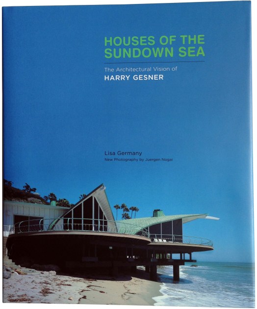 houses of the sundown sea